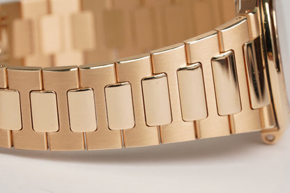 Patek Philippe Nautilus (7010/1R-012)