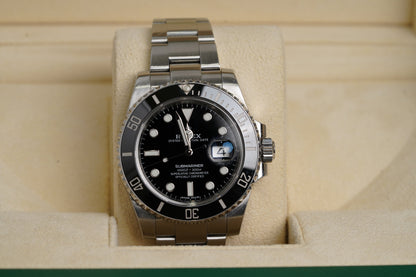 Rolex Submariner Date (116610LN)