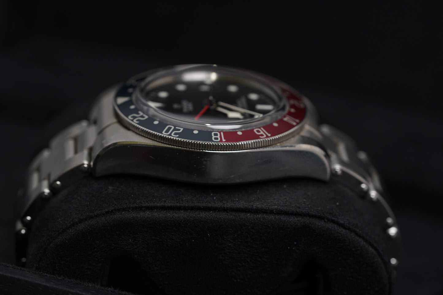 Tudor Black Bay GMT Pepsi 41 mm (M79830RB-0001)