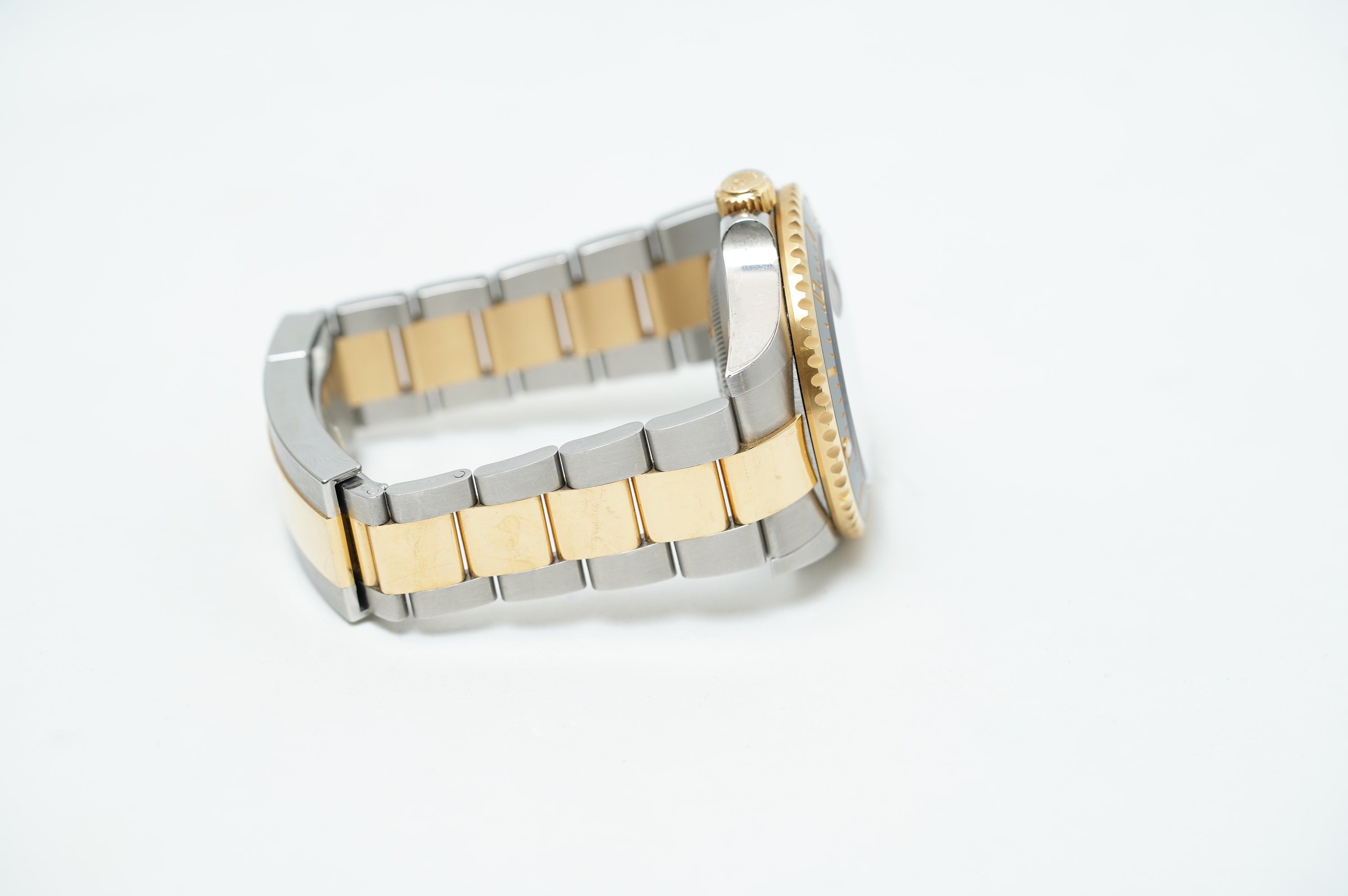 Rolex Sea-Dweller (126603-0001)