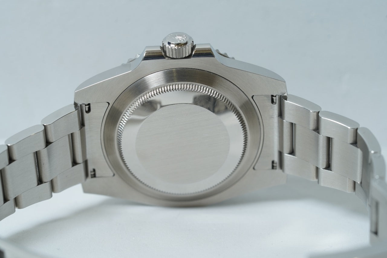 Rolex Submariner - Green Hulk (116610LV)