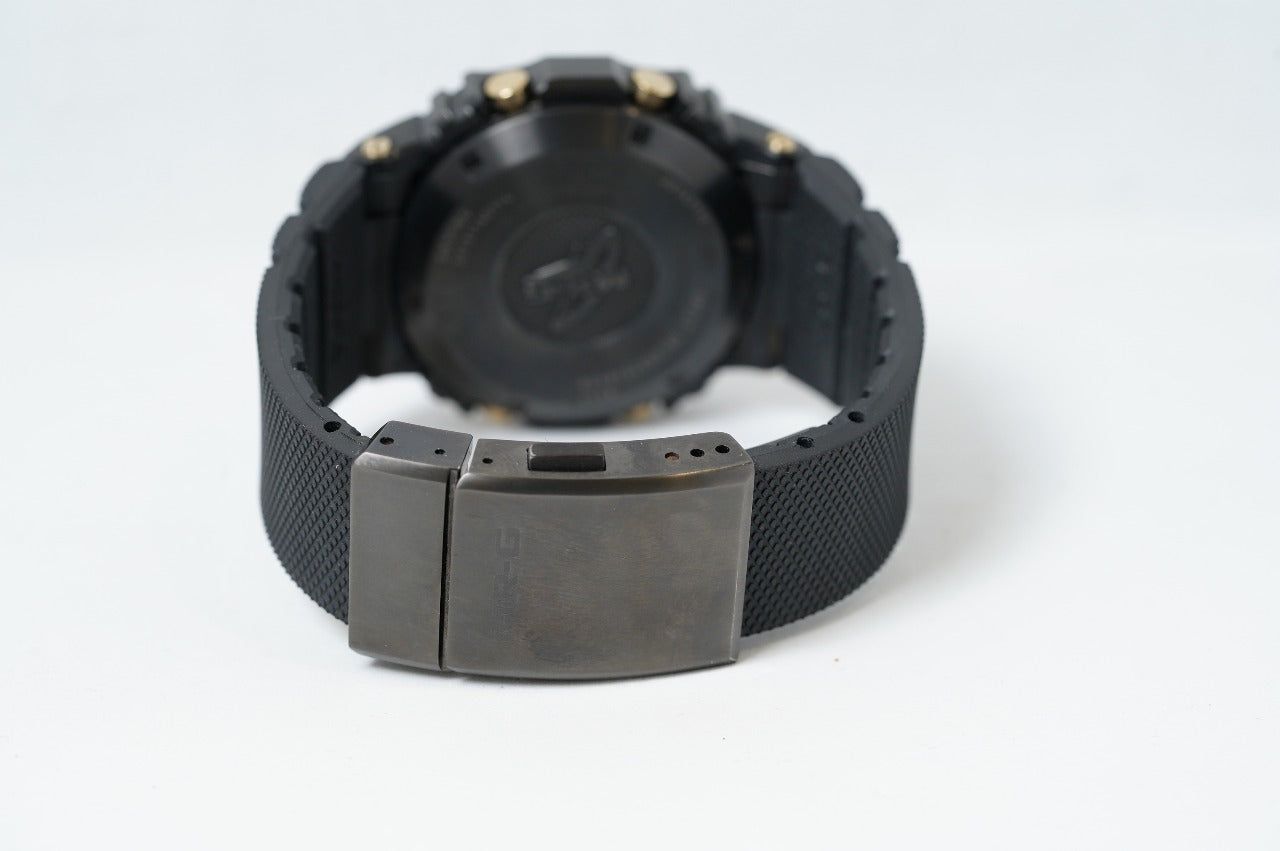 Casio G-Shock (MRG-B5000R-1)