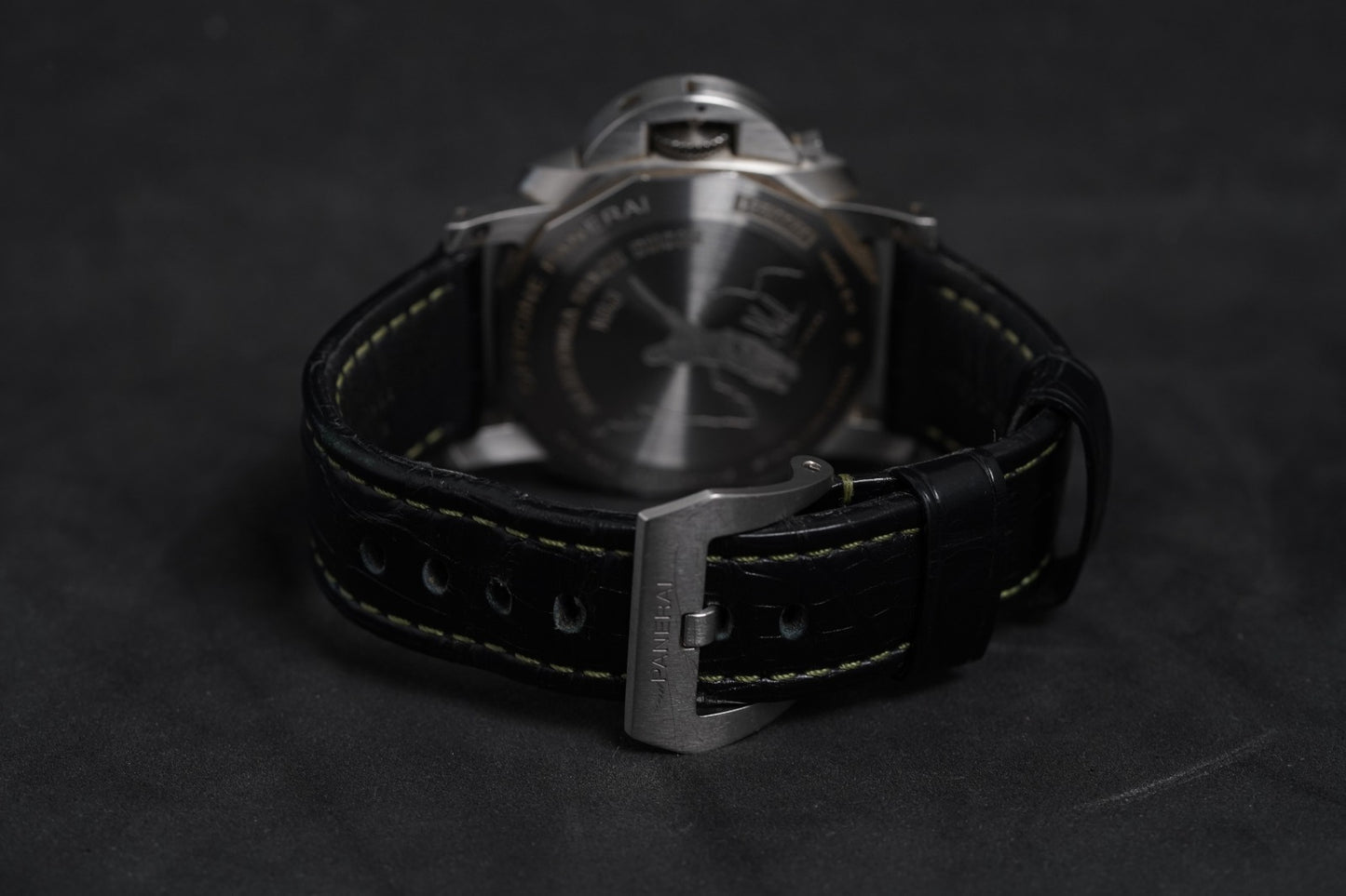 Panerai Luminor GMT 44 Mahendra Singh Dhoni Edition (PAM01056)